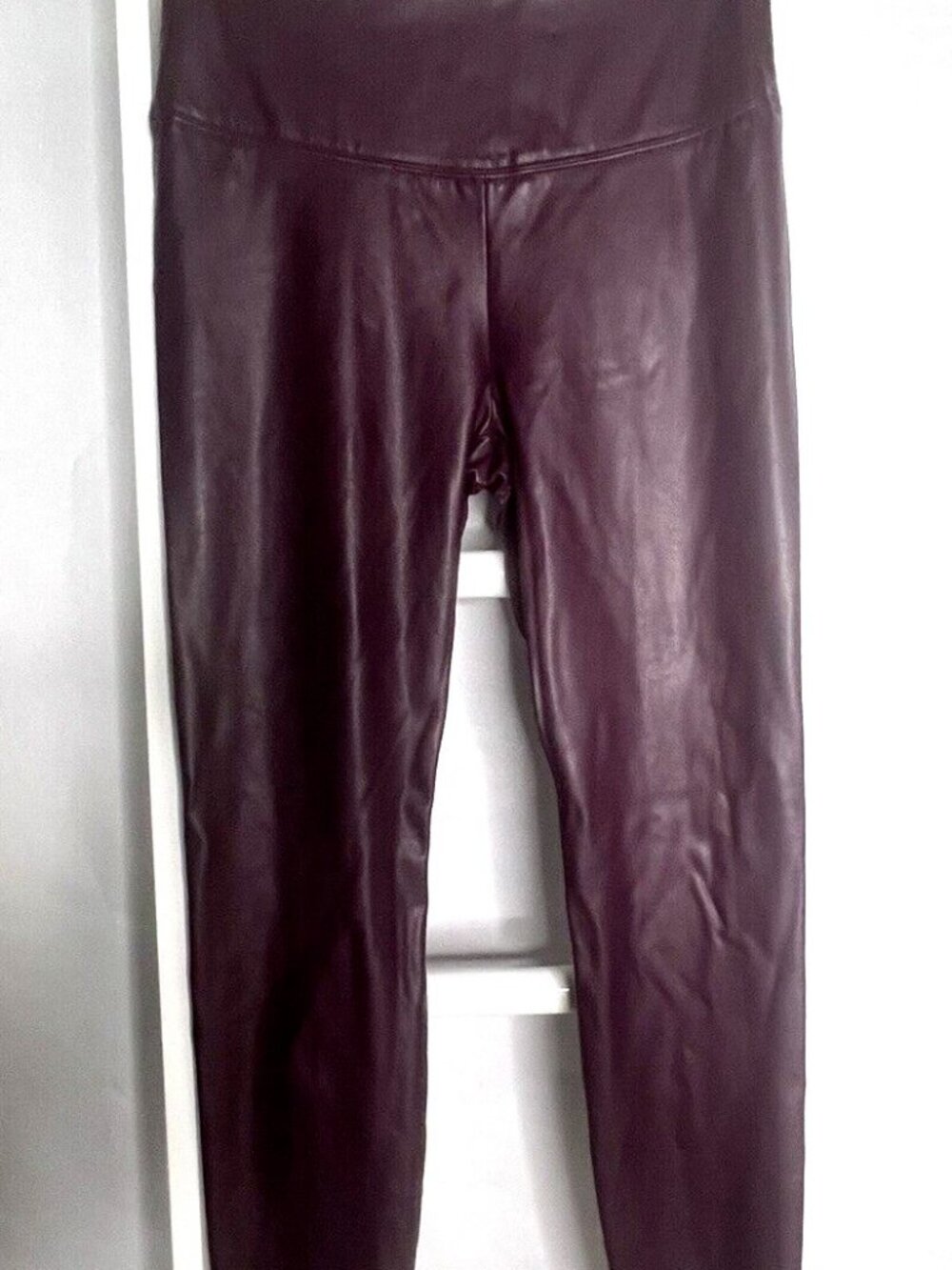 WHBM Faux Leather Legging Pants Womens 8 Plum